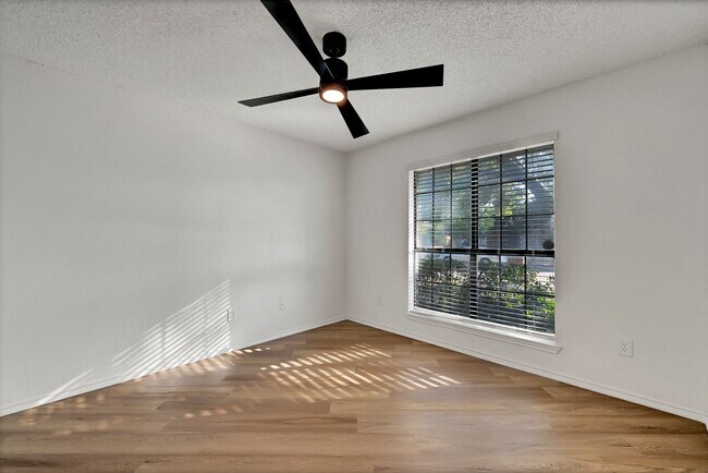 Building Photo - 4051 Saint Christopher Ln