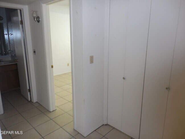 Building Photo - 1638 Rick Rhodes Dr