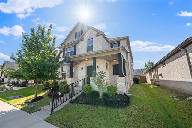 Building Photo - 2093 Almassera Dr