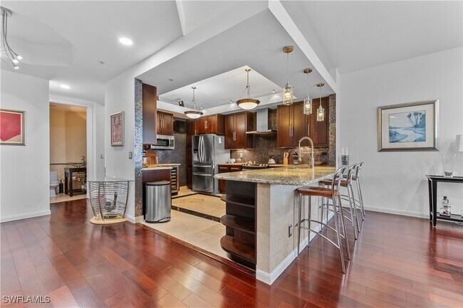 Building Photo - 1845 Les Chateaux Blvd