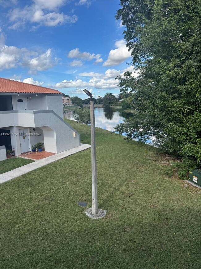 Building Photo - 14829 SW 80th St