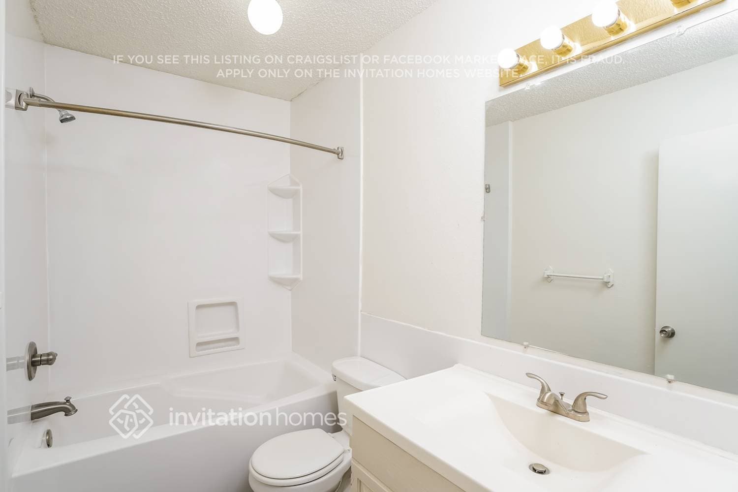 Building Photo - 9422 Cedar Point Cir