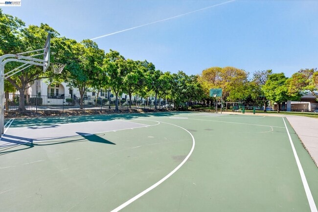 Building Photo - 20 Ryland Park Dr