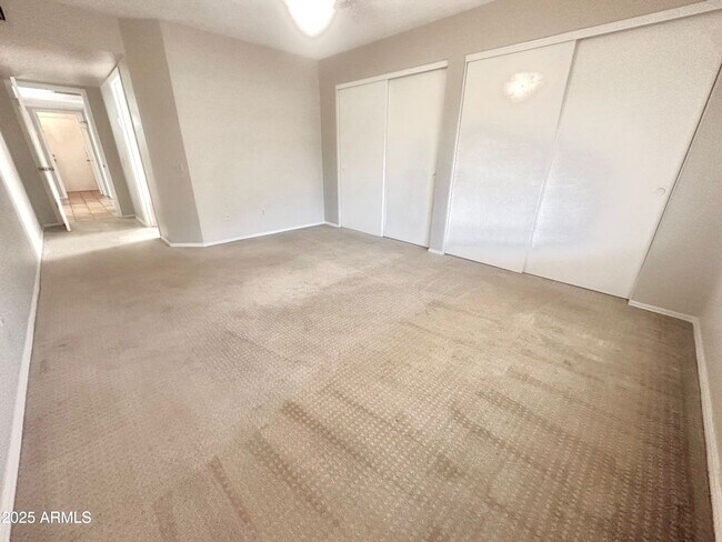 Building Photo - Charming 3 bedroom, 2 bath single story home with 2 car garage in Chandler