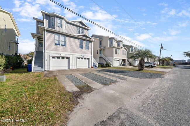 Building Photo - 314 Columbia Ave