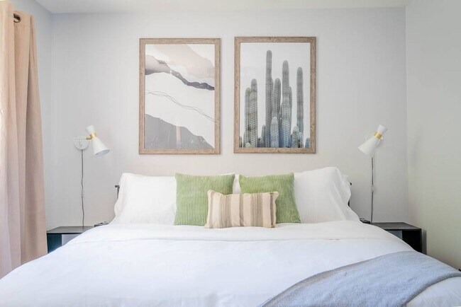 Building Photo - Ocotillo Private Oasis & Pool Monthly