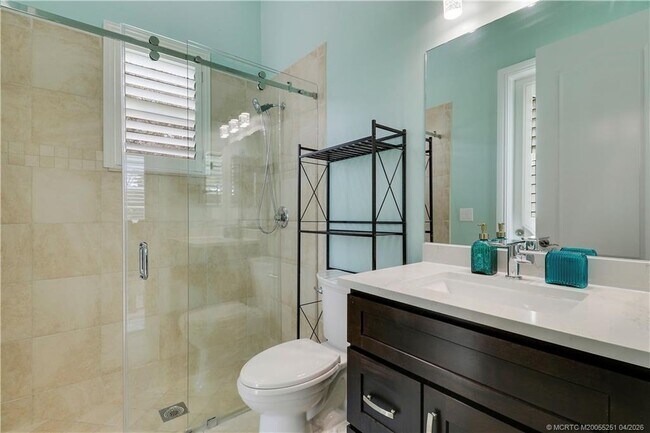 Building Photo - 5628 SW Gray Fox Dr