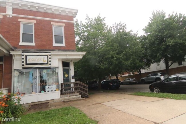 Building Photo - 1 br, 1 bath Apartment - 3970 Falls Road