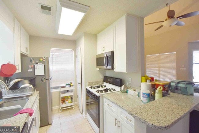 Building Photo - 115 S Fairfield Dr