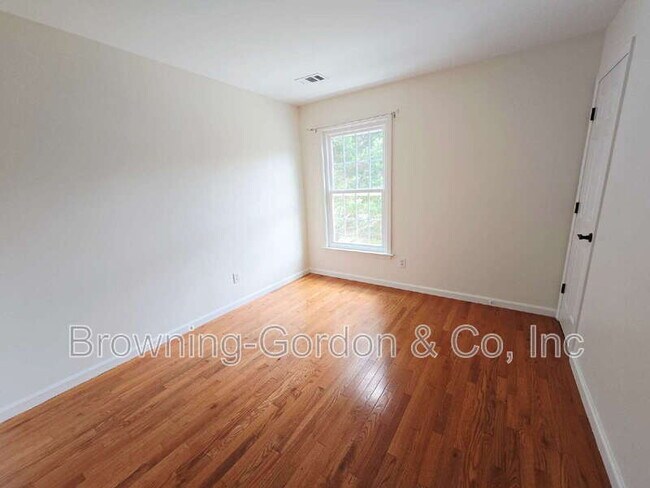 Building Photo - 601 Old Hickory Blvd