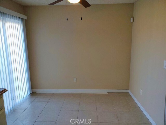 Building Photo - 12420 Mt Vernon Ave