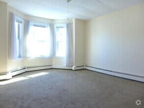 Building Photo - 6 Worthington St