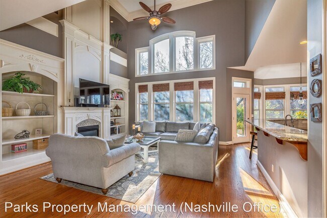 Building Photo - 5 br, 5 bath House - 103 Hurstbourne Park ...