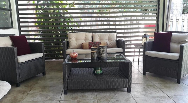 Building Photo - 475 NE 113th St