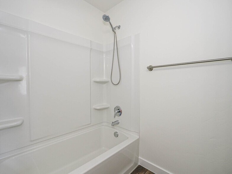 Building Photo - 14436 S Ferndale Way