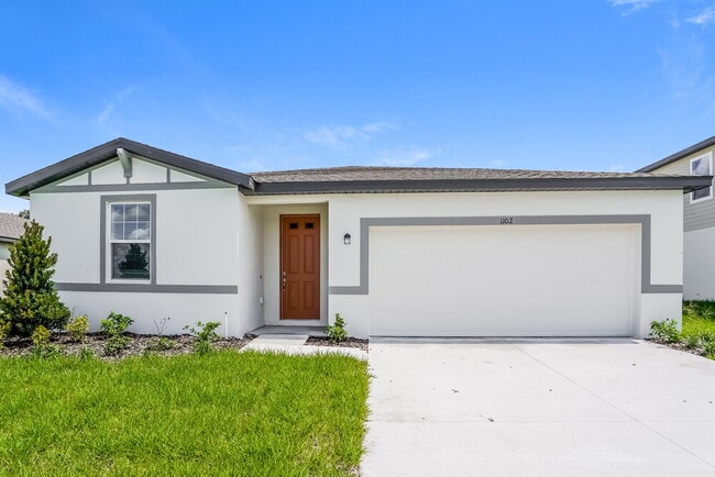 Primary Photo - 1102 Oak Vly Dr