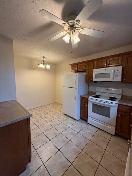 Building Photo - 57 Haven Ct