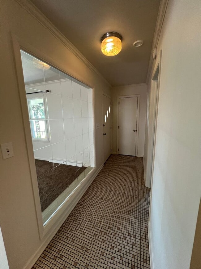 Building Photo - Home with Paradise Setting in Backyard! Available July 2026!! $2,500 Monthly!