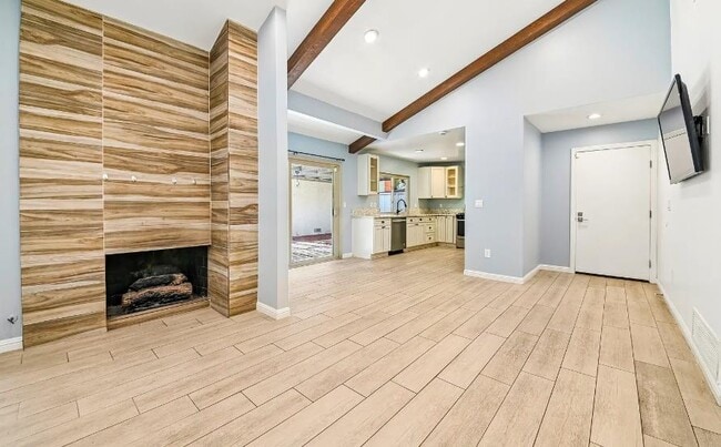 Building Photo - 1722 Aspen Village Way