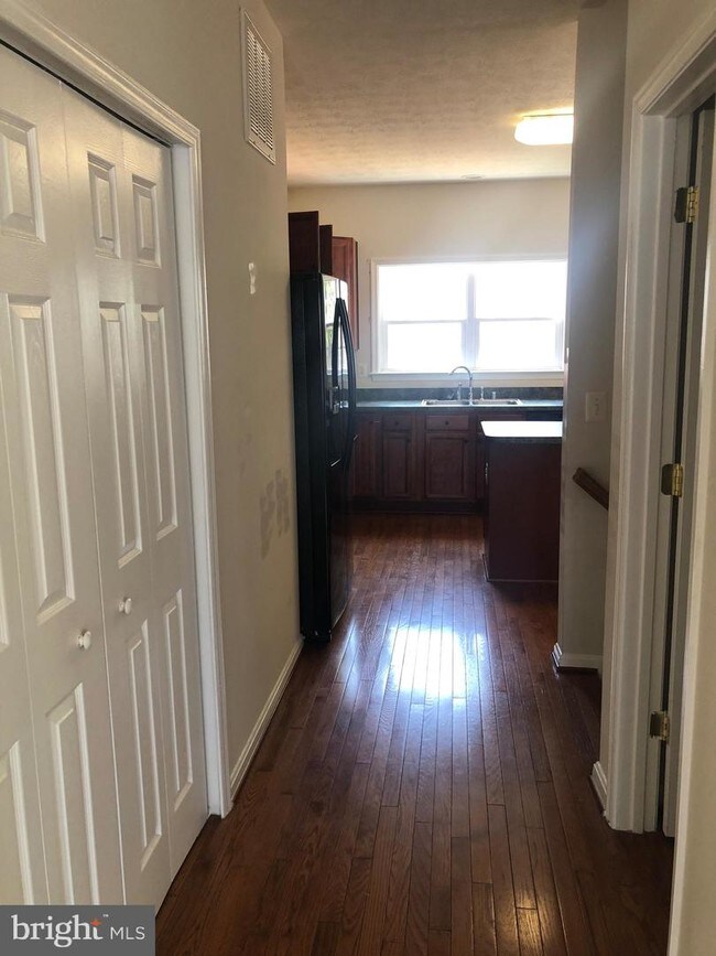 Building Photo - 111 Sand Dollar Cove