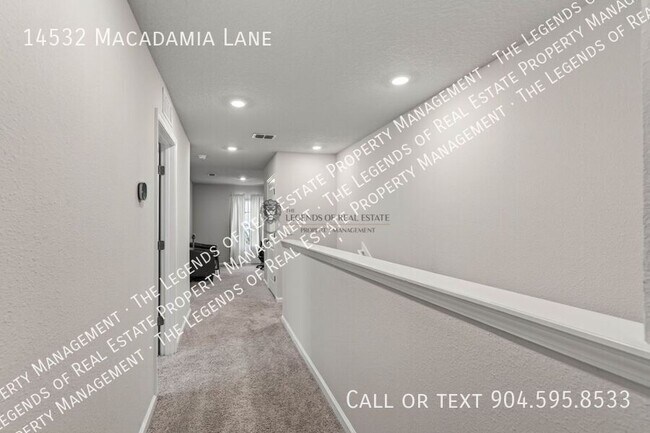 Building Photo - 14532 Macadamia Ln