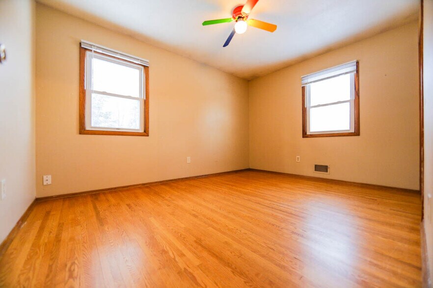 Bedroom 2 - 13113 Irving Ave S
