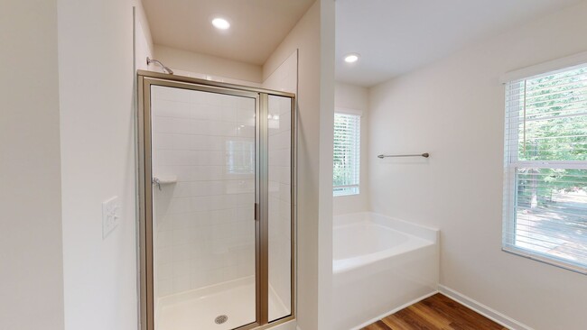 Building Photo - UPCOMING 4 bed/2.5 bath home in Salisbury