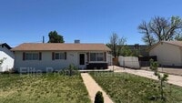 Building Photo - 2870 Aster St