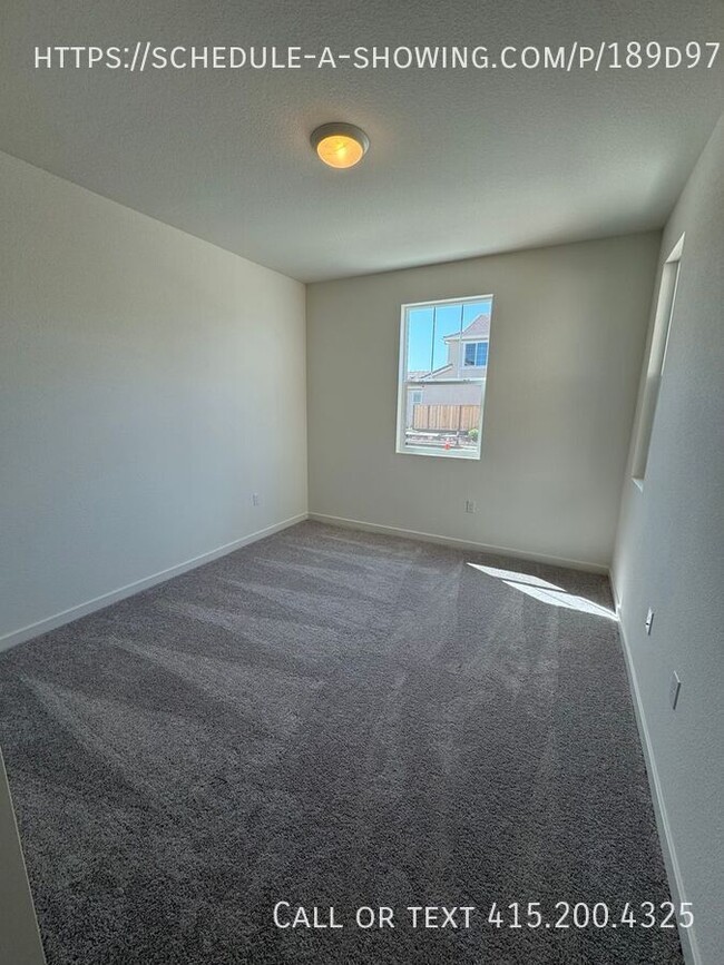 Building Photo - 5339 Shenandoah Vly Ln