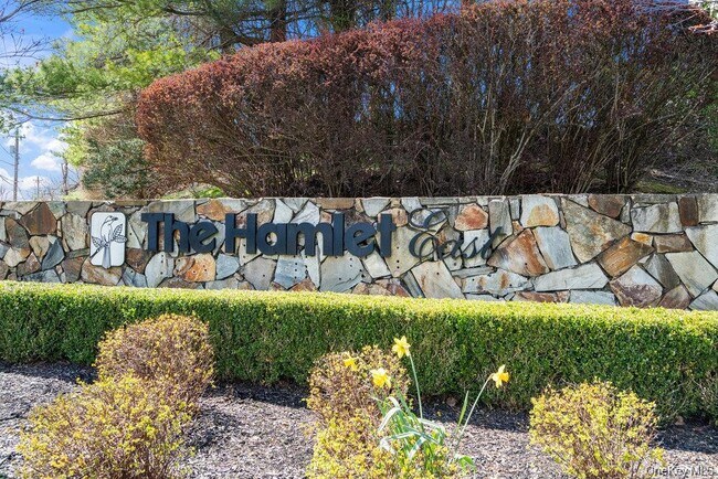 Building Photo - 124 Foxwood Dr