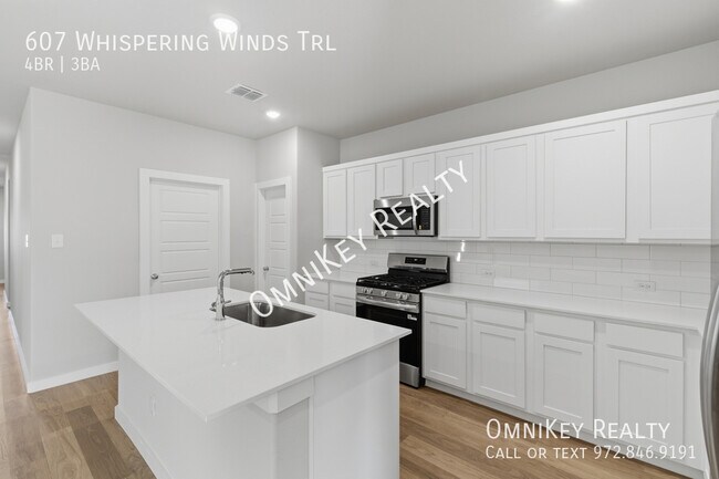Building Photo - 607 Whispering Winds Trl