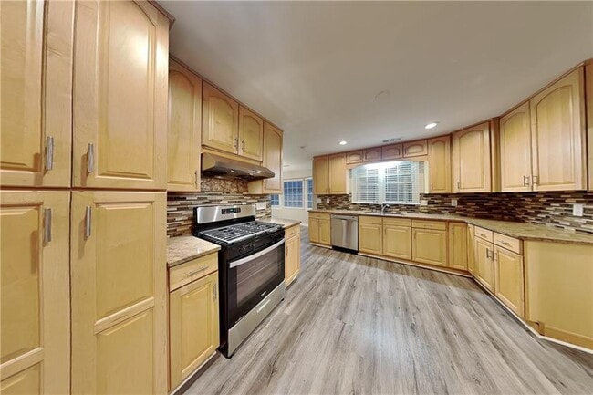 Building Photo - 4502 Lashley Ct NE