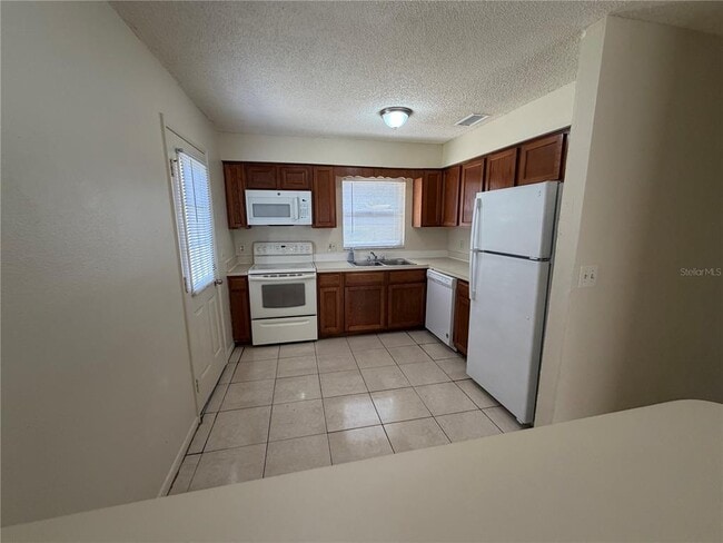 Building Photo - 136 Shannon Dr