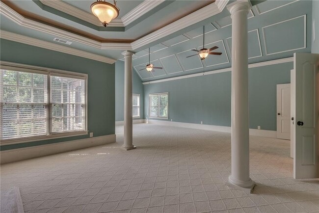 Building Photo - 3924 Sweat Creek Run NE