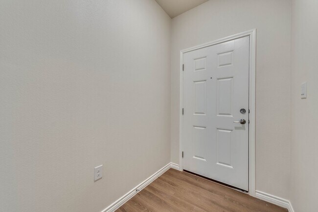 Building Photo - Limited-Time Move-In Special - $1,999 FIRST MONTH RENT