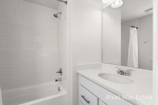 Building Photo - 7856 W 43rd Pl