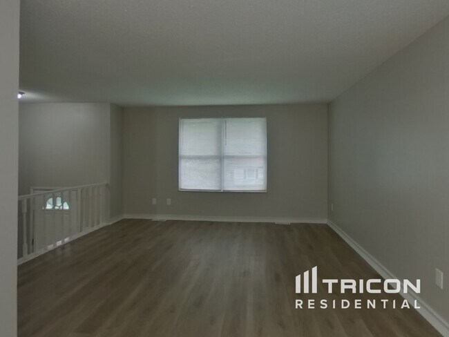 Building Photo - 5223 Split Oak Dr