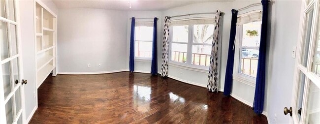 Building Photo - 13043 Skymeadow Dr