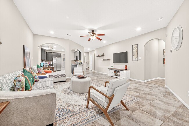 Building Photo - 20702 Sommerset Branch Ct