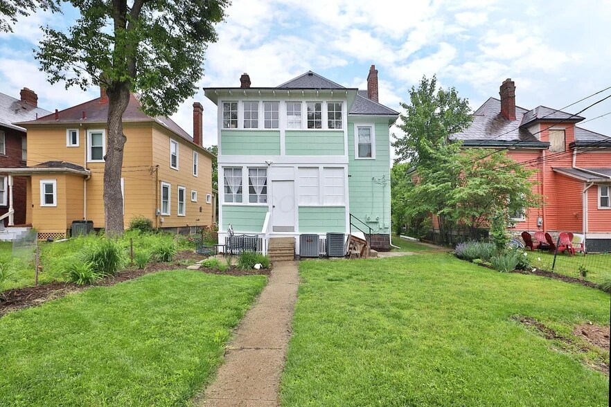 Building Photo - 2045 N 4th St