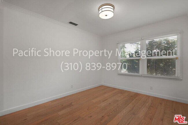 Building Photo - 2884 Dunleer Pl