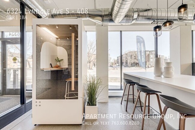 Building Photo - 6324 Lyndale Ave S