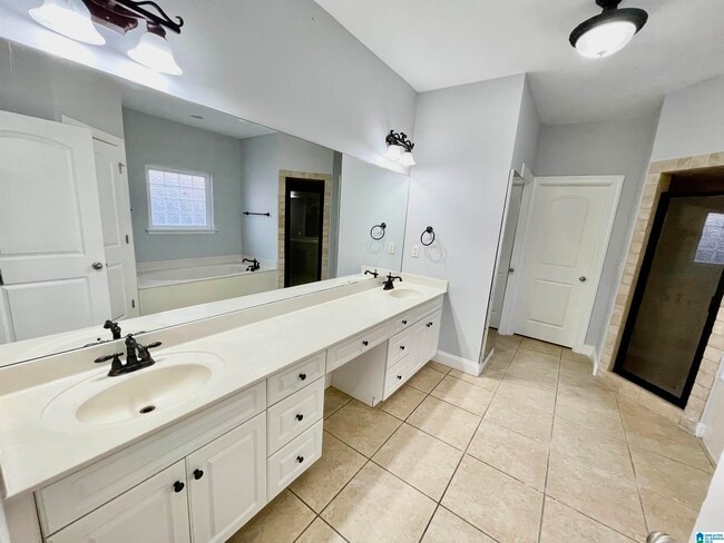 Building Photo - 3062 Arbor Bend