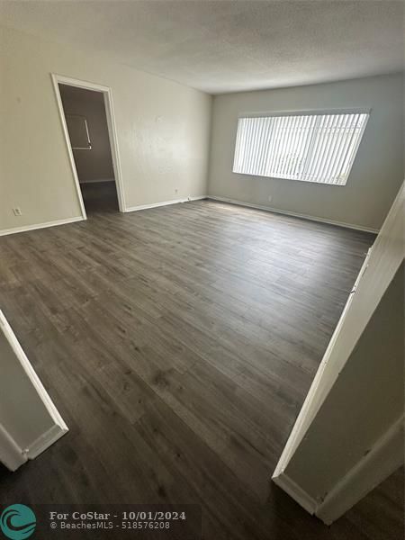 Building Photo - 10601 NW 45th St