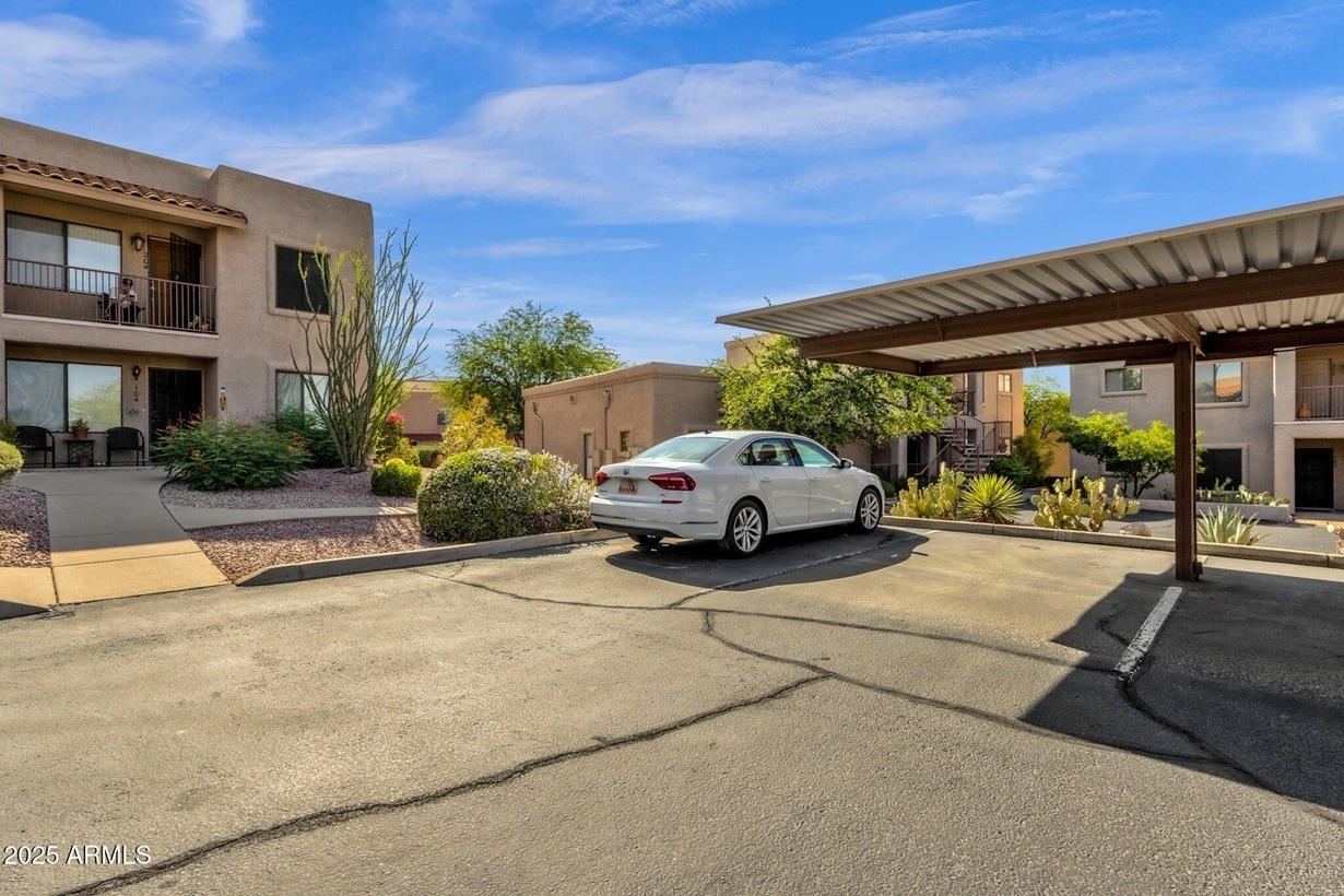 Building Photo - 13636 N Saguaro Blvd
