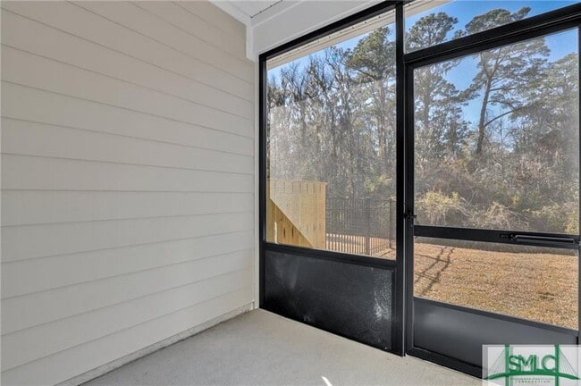 Building Photo - 157 Lower Creek Dr