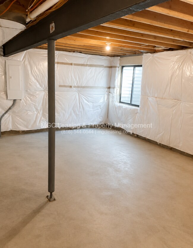 Building Photo - Elevate Everyday Living at Ayden Place Townhomes!