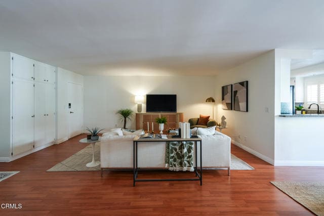 Building Photo - 120 S Sierra Madre Blvd