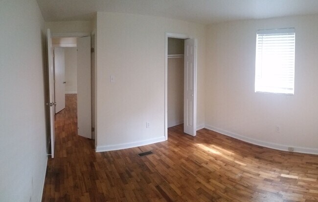 Building Photo - cute place