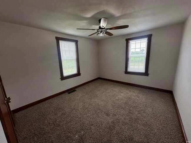 Building Photo - 2451 Durlin Rd